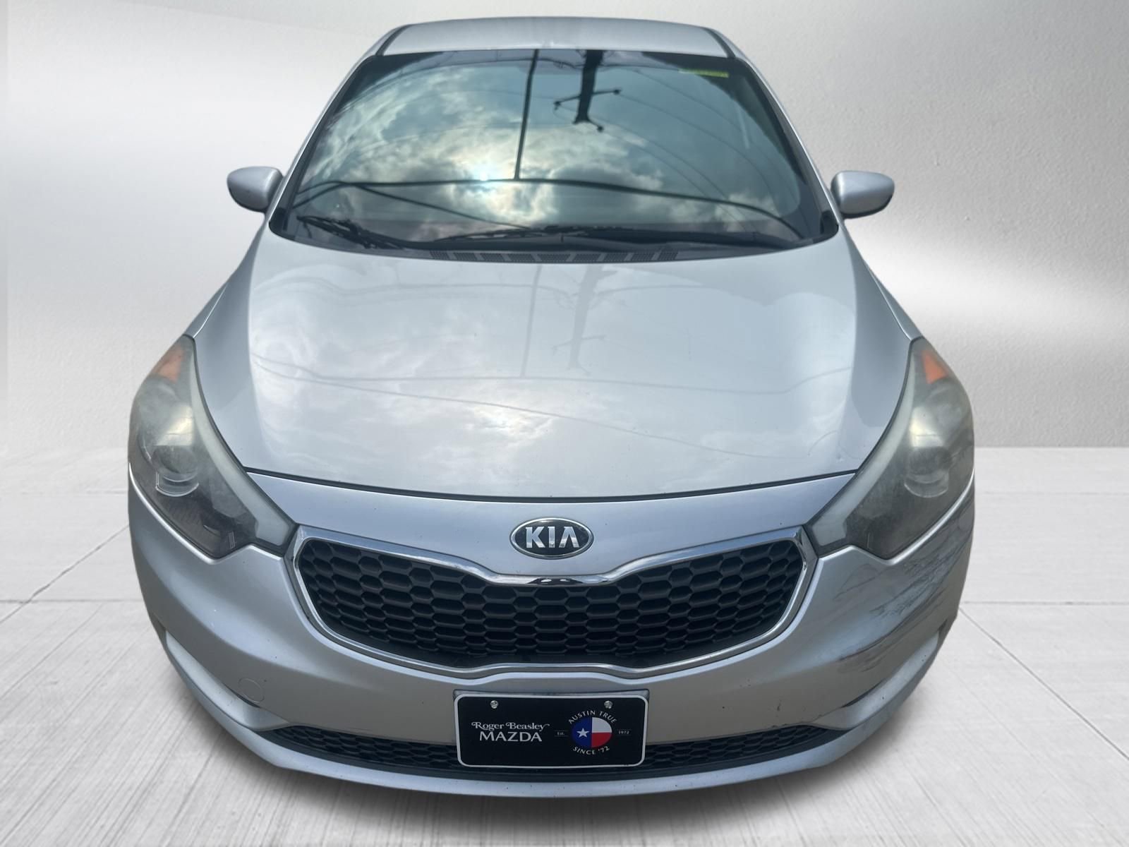 Used 2015 Kia Forte LX w/ Protection Package FWD image 2