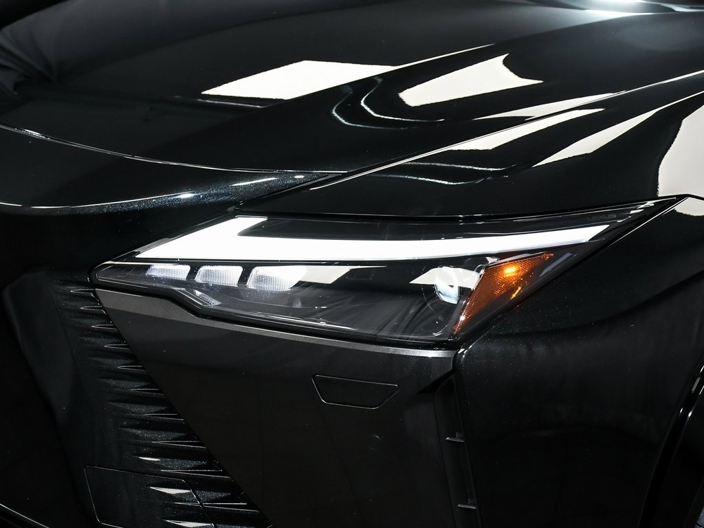 Used 2023 Lexus RZ 450e Premium image 81