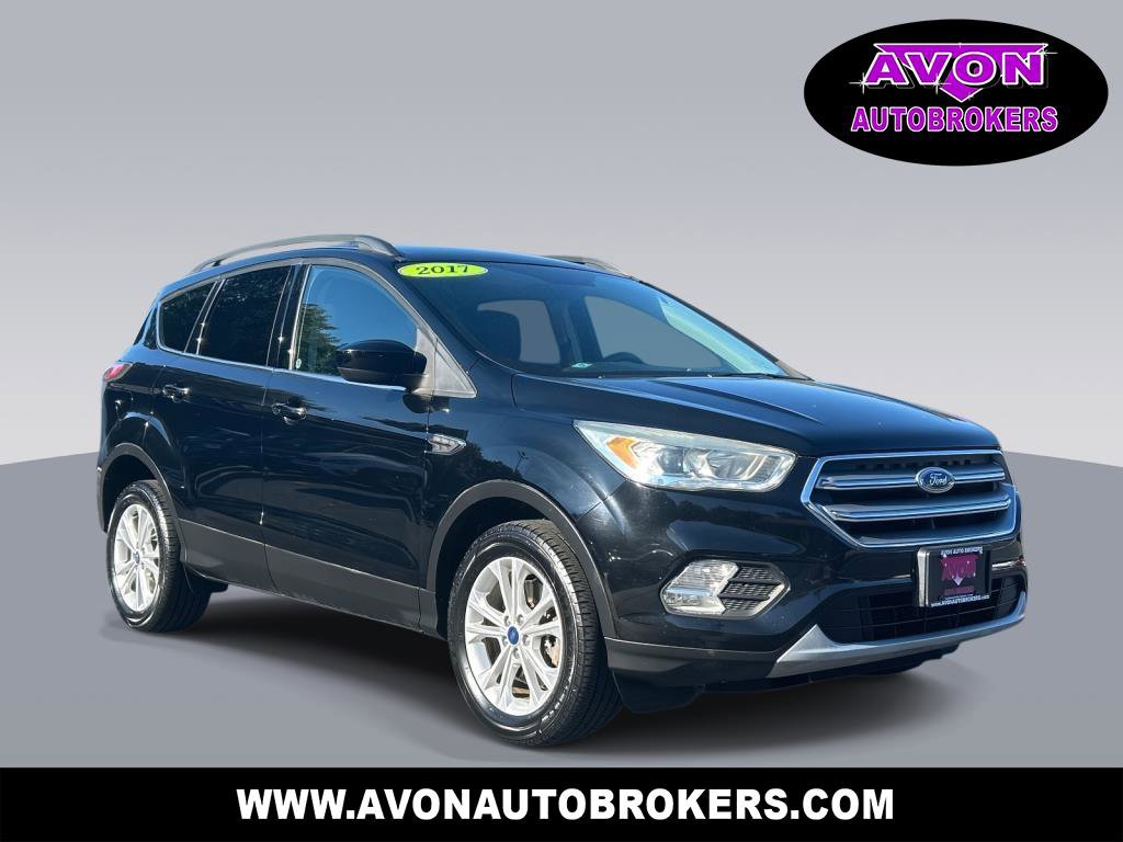 Used 2017 Ford Escape SE w/ Equipment Group 201A image 1