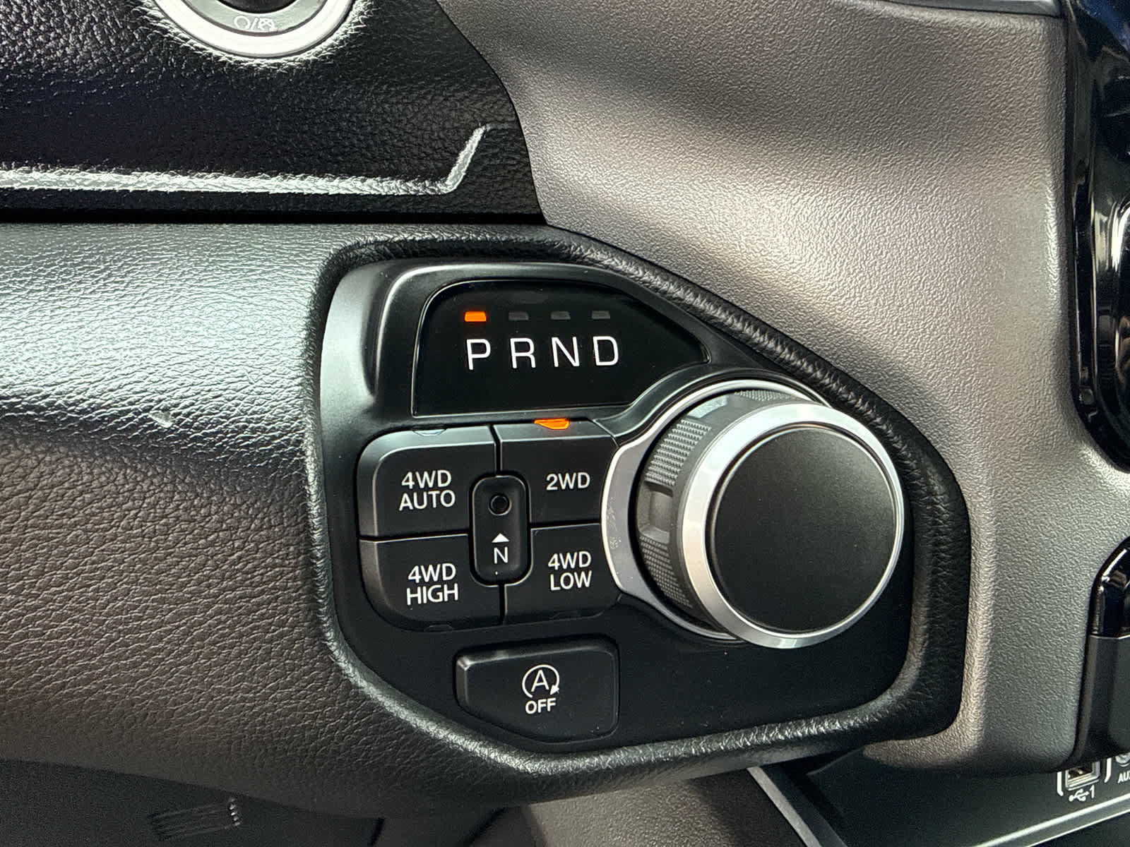 Used 2025 RAM 1500 Big Horn AWD/4WD image 19