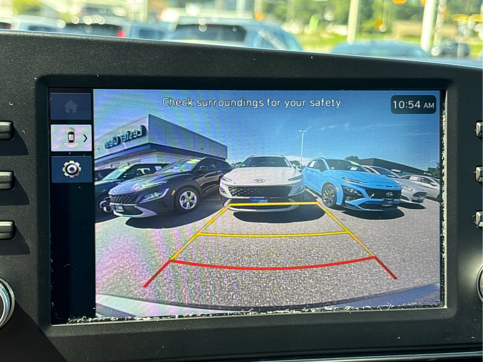 Used 2025 Hyundai Elantra SE FWD image 15