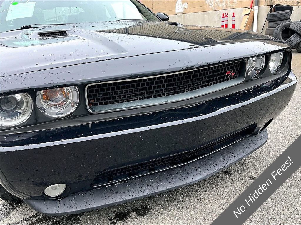 Used 2012 Dodge Challenger R/T RWD image 26