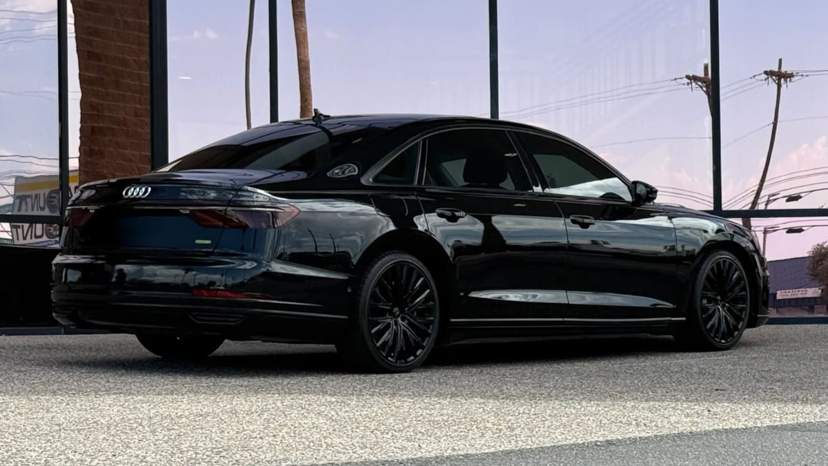 Used 2019 Audi A8 L 3.0T w/ Executive Package AWD/4WD image 13