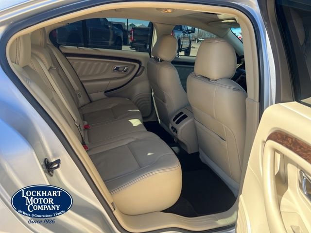 Used 2018 Ford Taurus Limited image 19