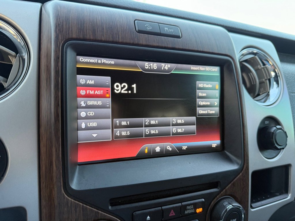 Used 2014 Ford F150 Lariat w/ Equipment Group 502A Luxury image 36