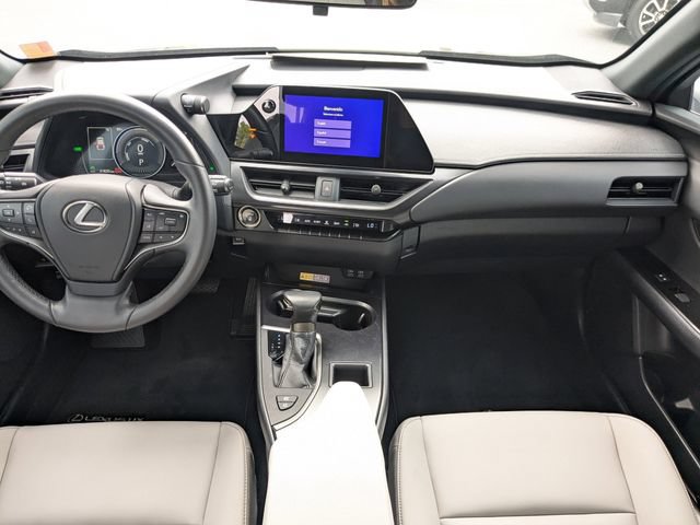 Certified 2024 Lexus UX 250h FWD image 15