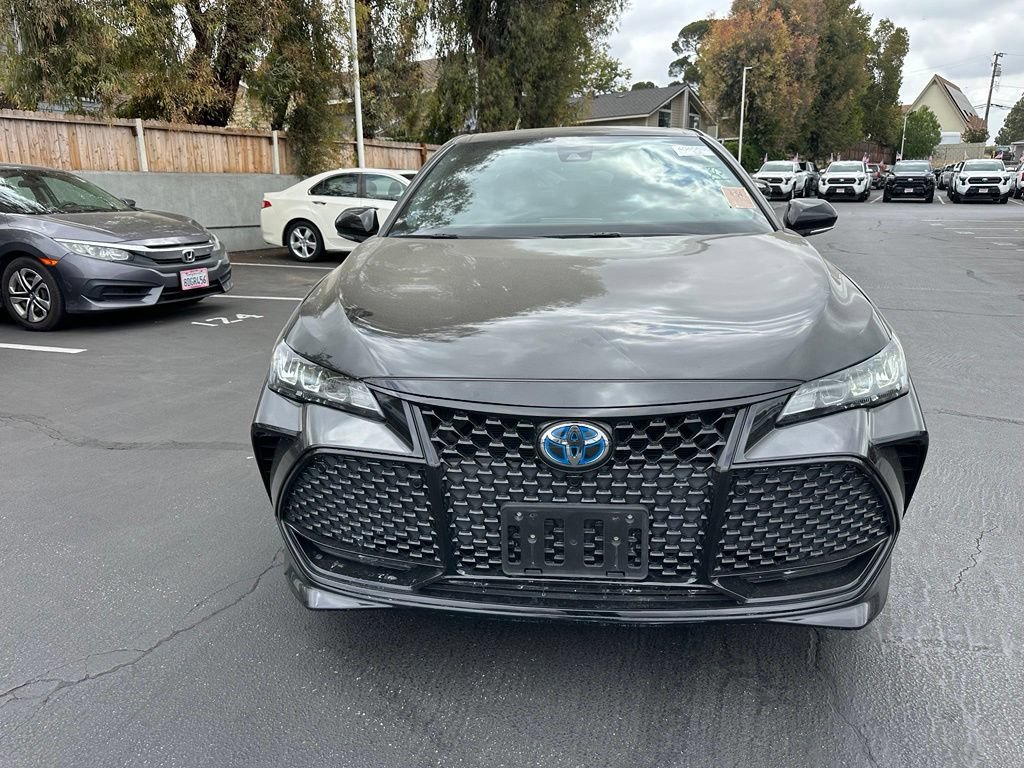Used 2021 Toyota Avalon XSE FWD image 5