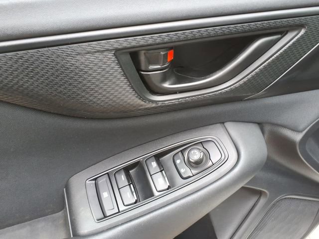 Used 2022 Subaru Legacy image 11