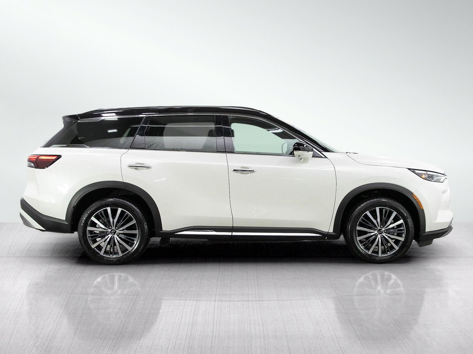 Used 2023 INFINITI QX60 Autograph AWD/4WD image 6