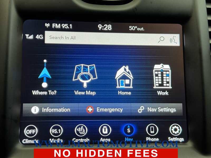 Used 2022 Chrysler 300 S image 27