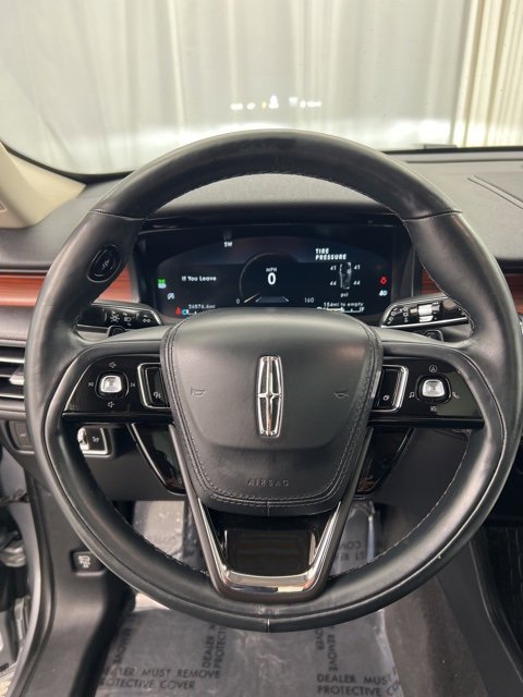 Used 2023 Lincoln Aviator Reserve w/ Equipment Group 201A image 10