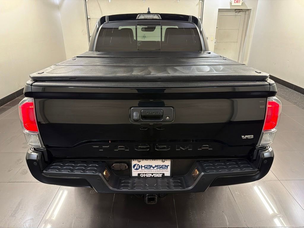 Used 2022 Toyota Tacoma TRD Off-Road w/ TRD Premium Off Road Package AWD/4WD image 5
