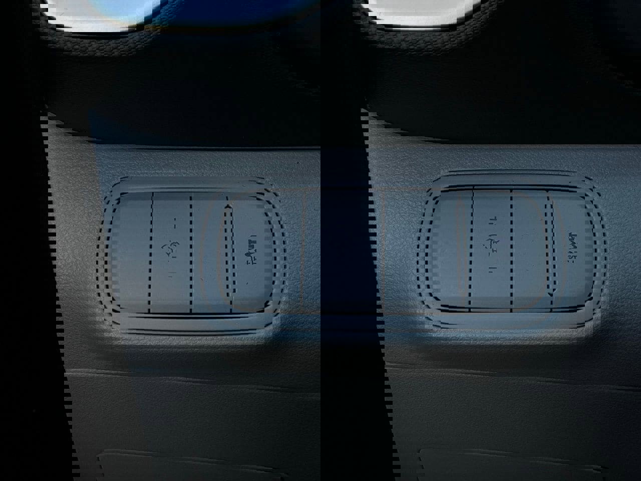 Used 2025 Hyundai Venue SEL image 22