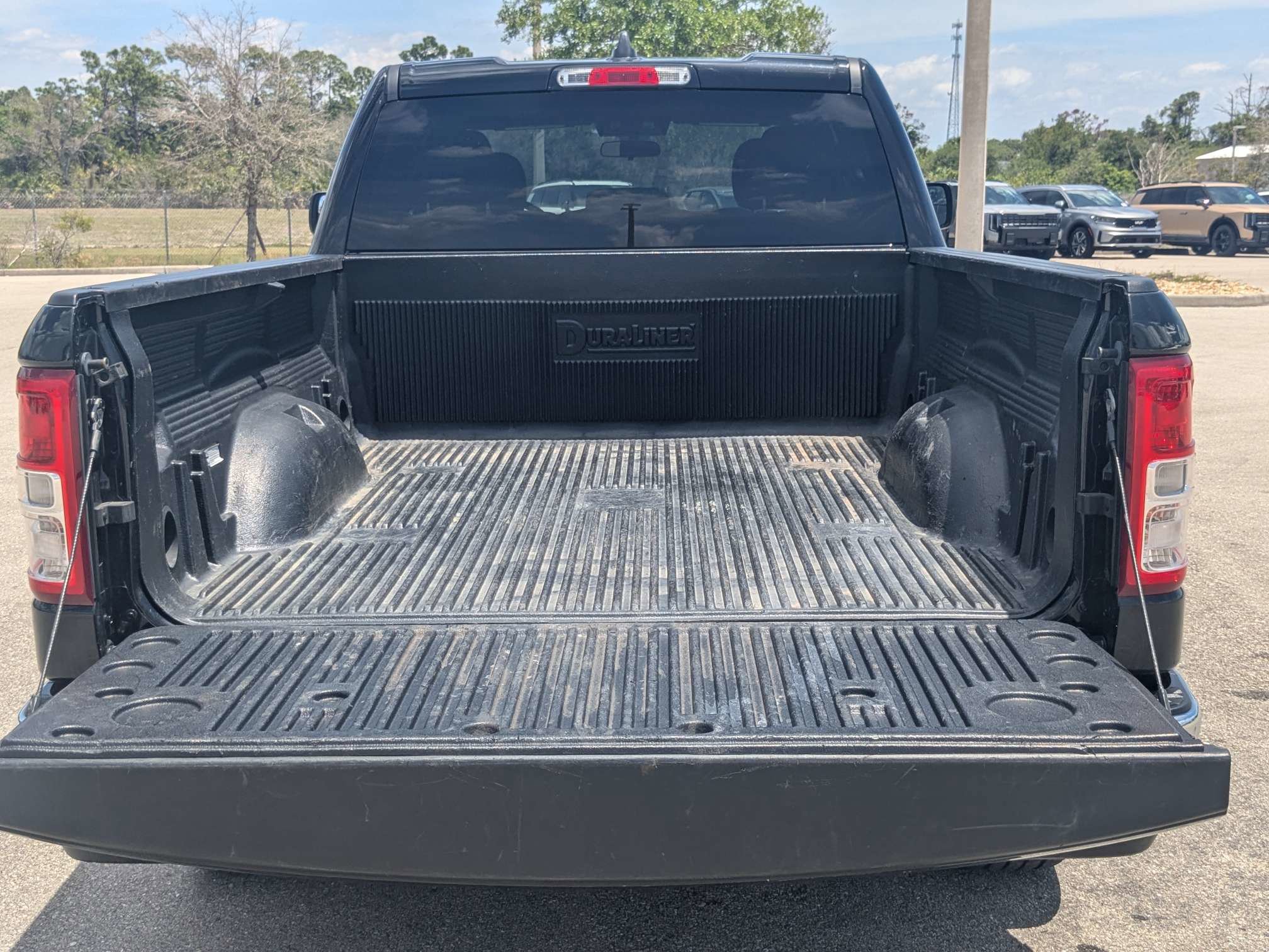 Used 2021 RAM 1500 Big Horn AWD/4WD image 17