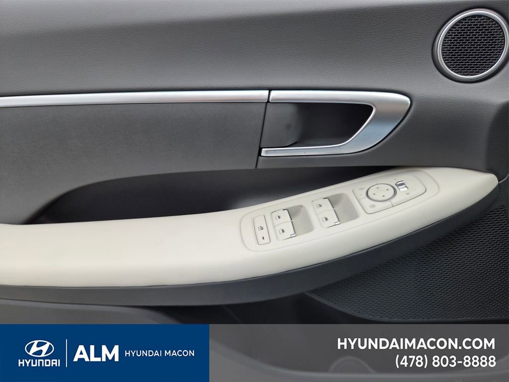 New 2025 Hyundai Sonata SE image 22