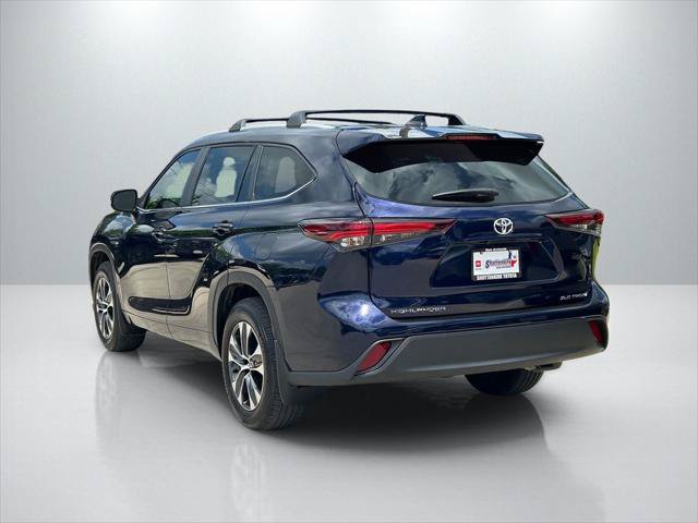 Certified 2026 Toyota Highlander XLE AWD/4WD image 7