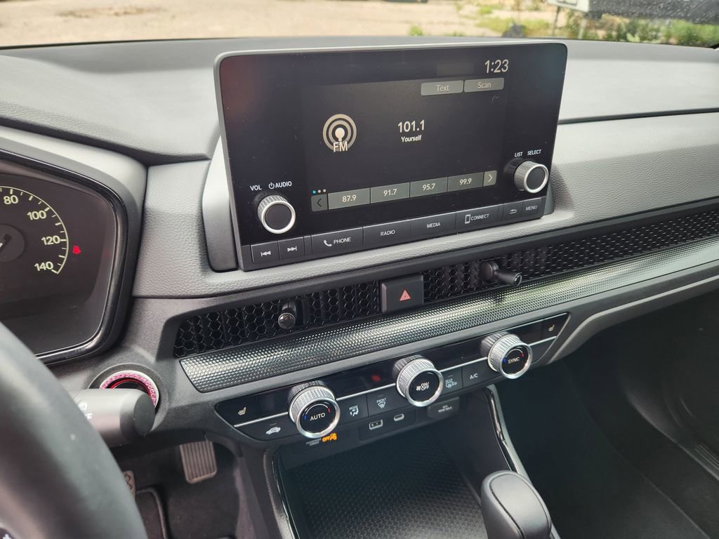 Used 2025 Honda CR-V Sport image 23