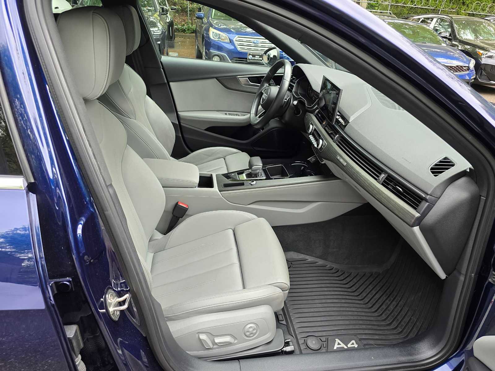 Used 2022 Audi A4 2.0T Premium Plus AWD/4WD image 10