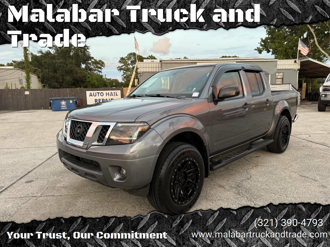 Used 2019 Nissan Frontier SV image 1