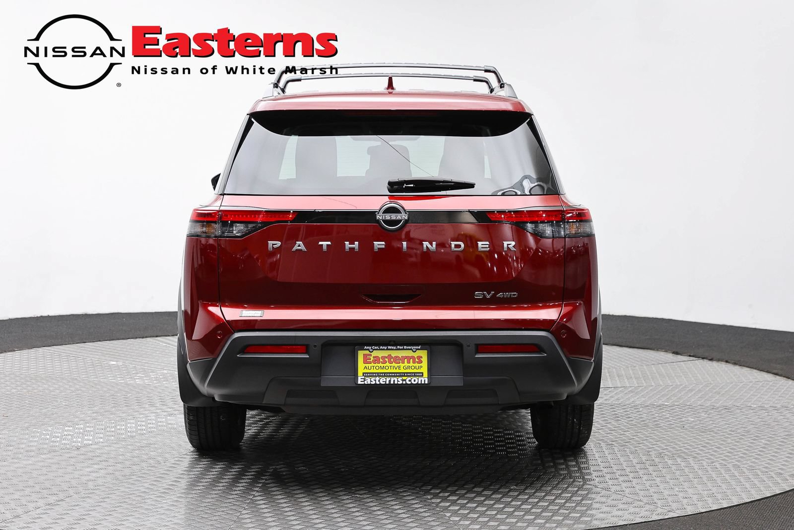 Used 2023 Nissan Pathfinder SV AWD/4WD image 5