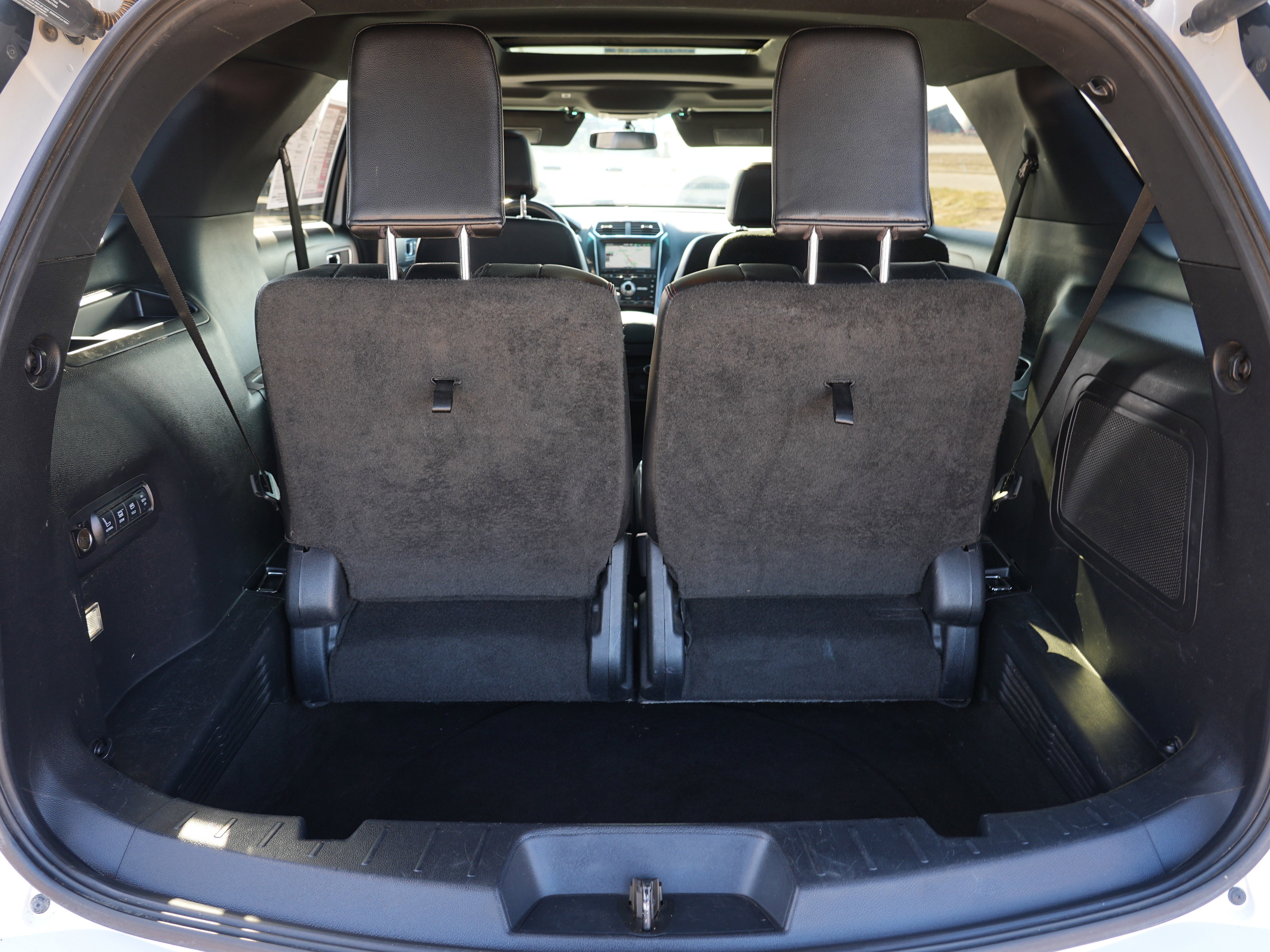 Used 2016 Ford Explorer Sport w/ Equipment Group 401A image 32