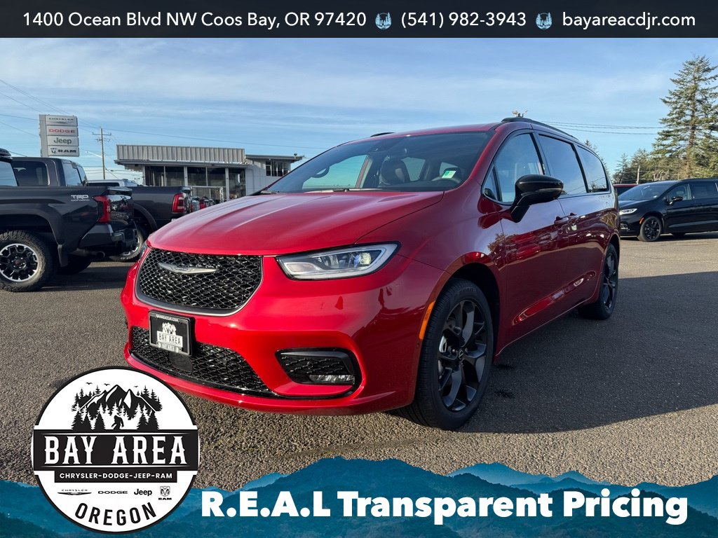 New 2026 Chrysler Pacifica Select w/ S Appearance Package