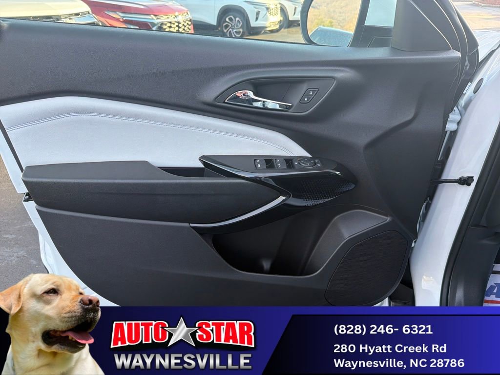 New 2025 Chevrolet Trax LT w/ LT Convenience Package image 10