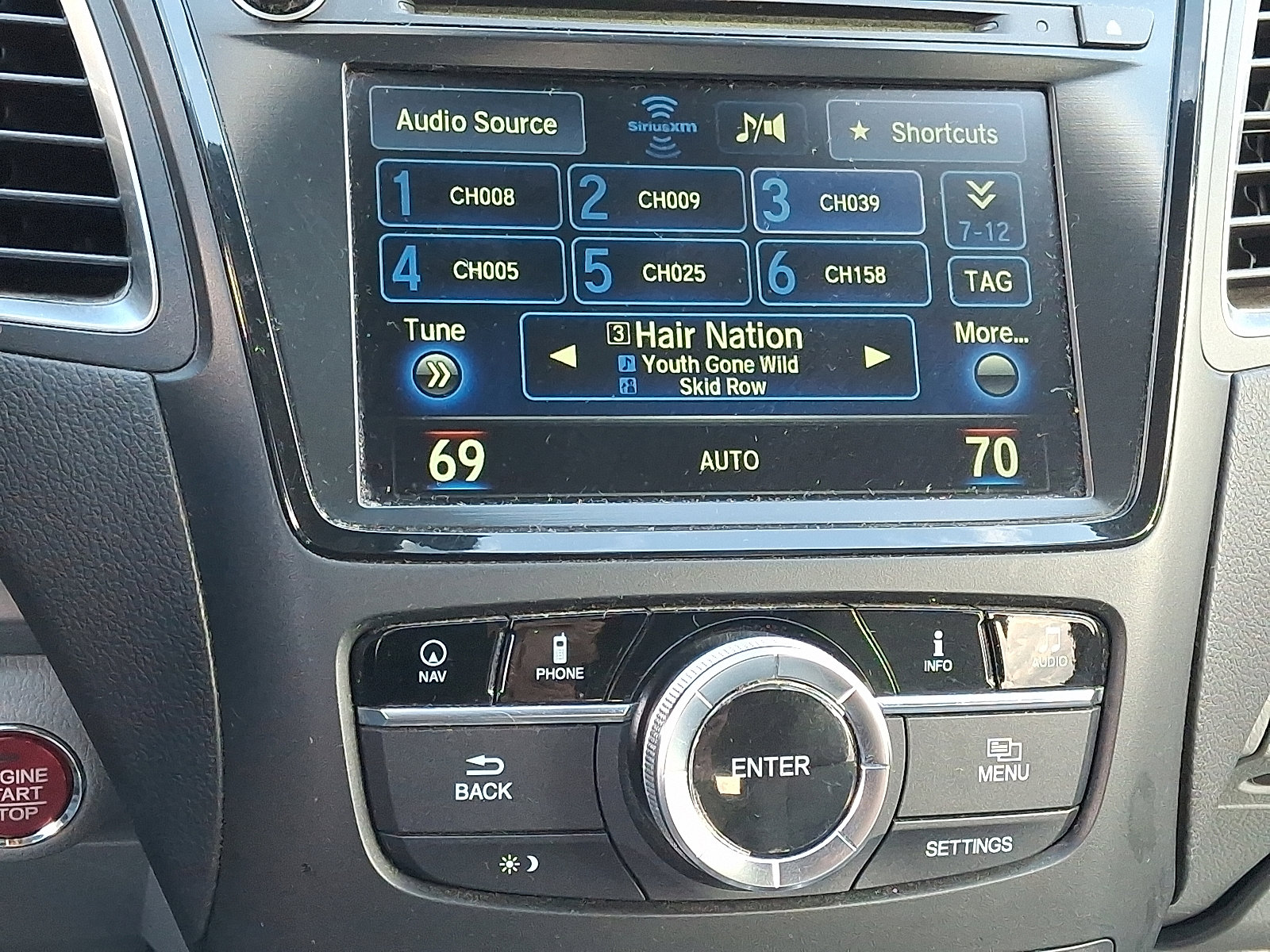 Used 2018 Acura RDX AWD w/ Advance Package image 18