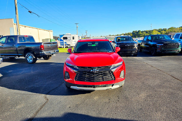 Used 2021 Chevrolet Blazer LT FWD image 2