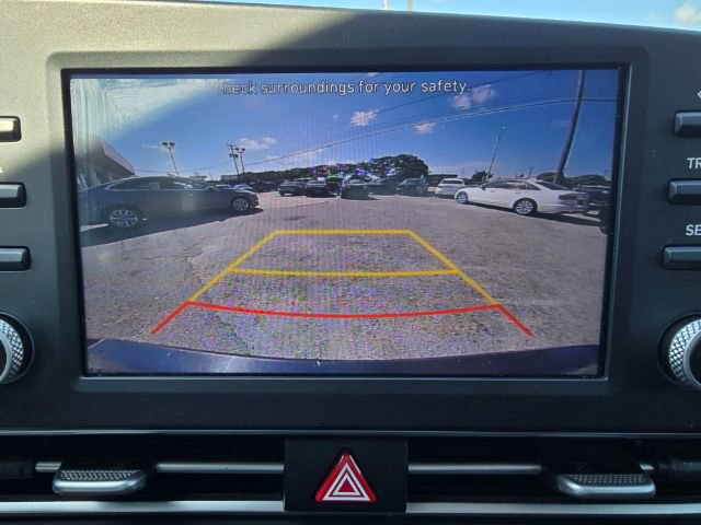 Used 2021 Hyundai Elantra SEL image 21