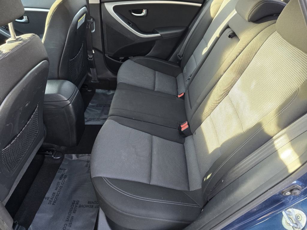 Used 2016 Hyundai Elantra GT image 26