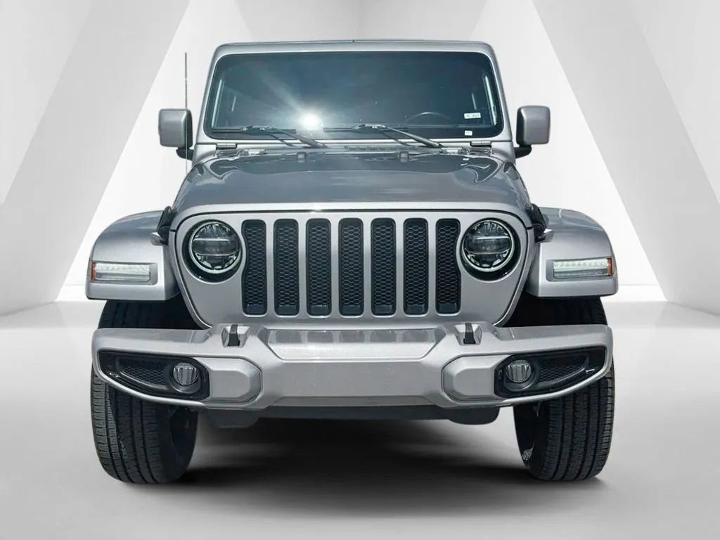 Used 2020 Jeep Wrangler Unlimited Sahara AWD/4WD image 2