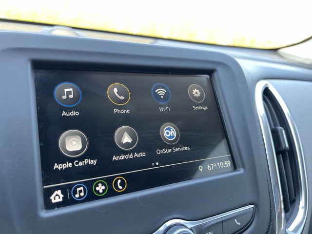 Used 2019 Chevrolet Equinox LT w/ LPO, Hit The Road Package FWD image 14