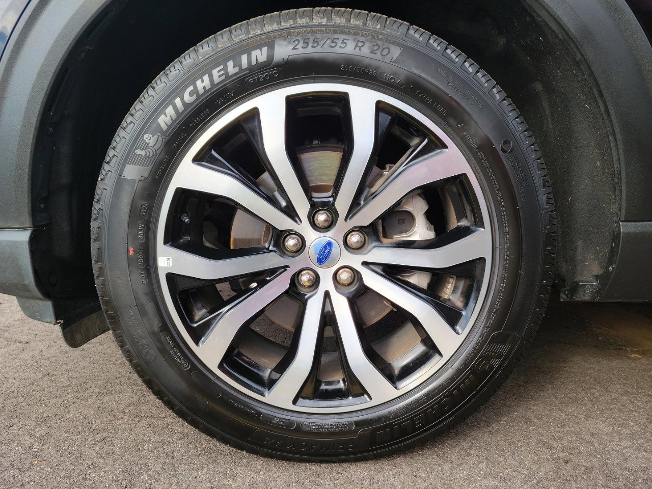 Used 2025 Ford Explorer ST-Line image 24