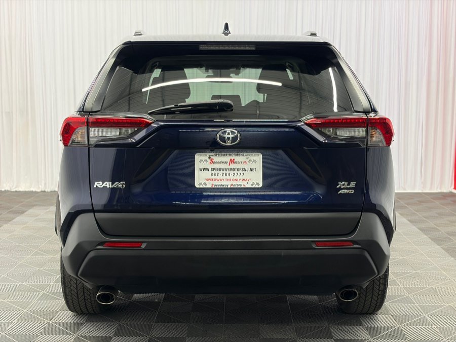 Used 2019 Toyota RAV4 XLE w/ Convenience Package AWD/4WD image 7