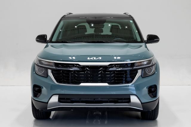 Certified 2025 Kia Seltos S FWD image 4