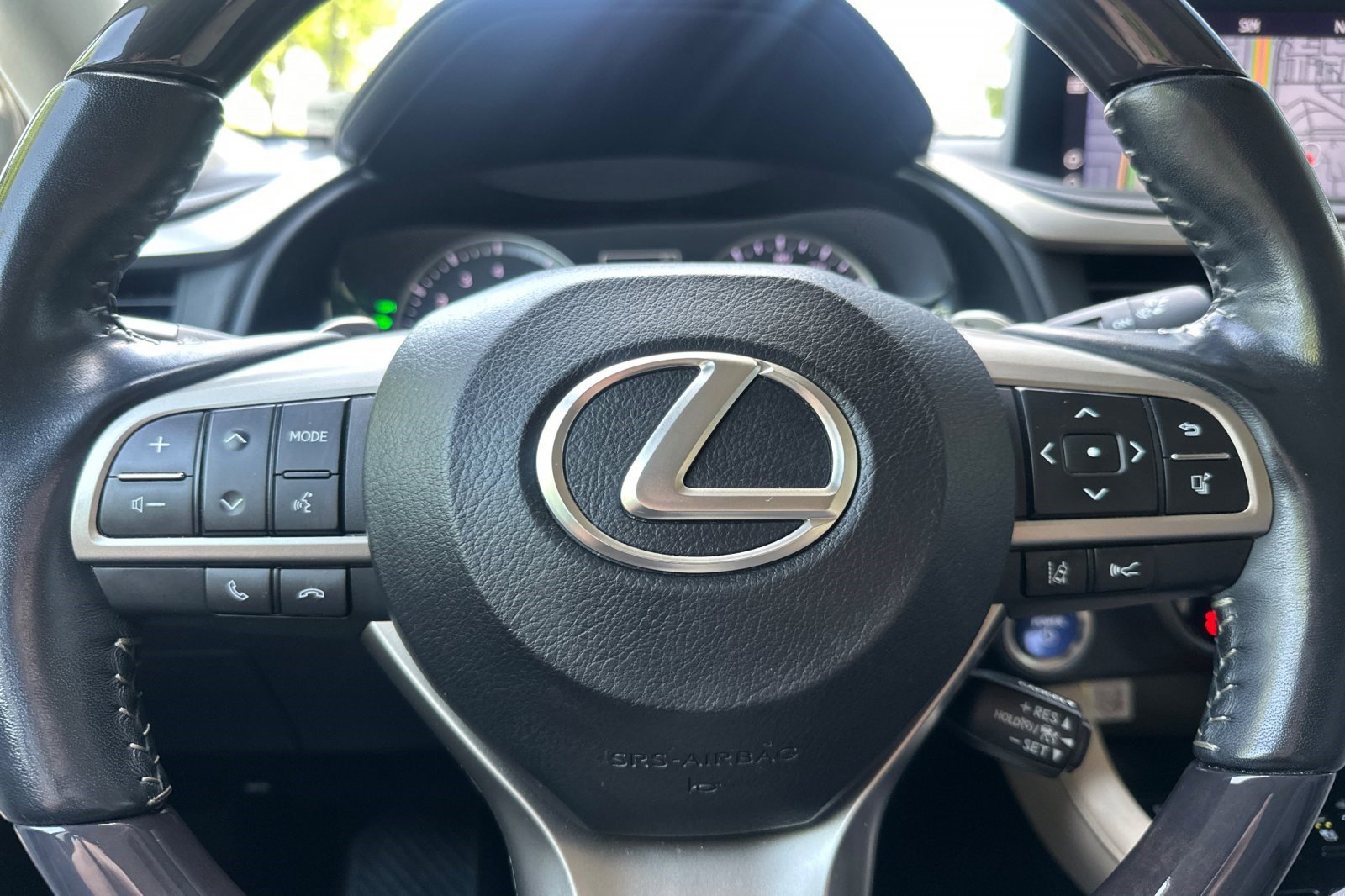 Used 2021 Lexus RX 450h AWD w/ Luxury Package image 29