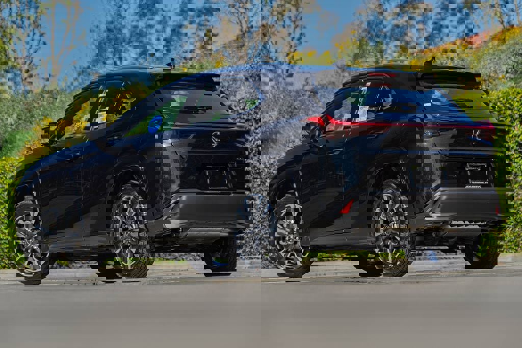 New 2026 Lexus UX 300h FWD image 2