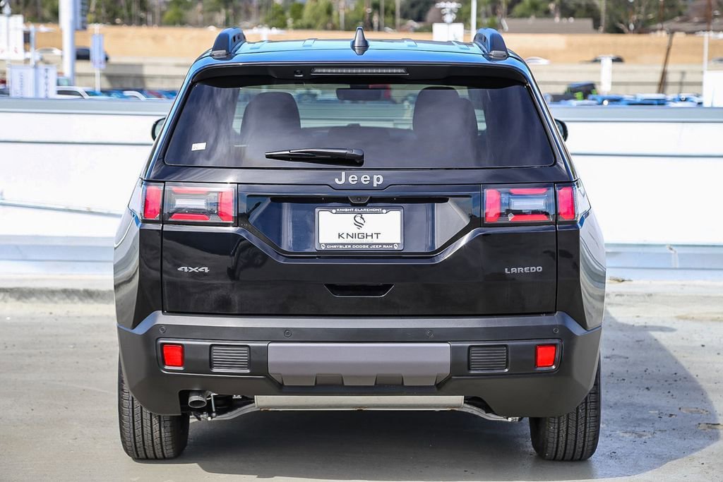 New 2026 Jeep Cherokee Laredo AWD/4WD image 8