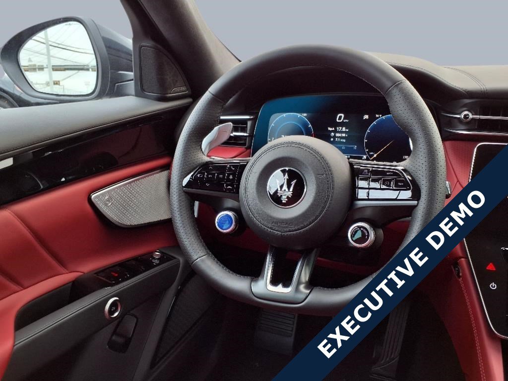 New 2025 Maserati Grecale Modena AWD/4WD image 15