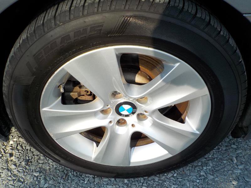 Used 2011 BMW 528i Sedan image 26