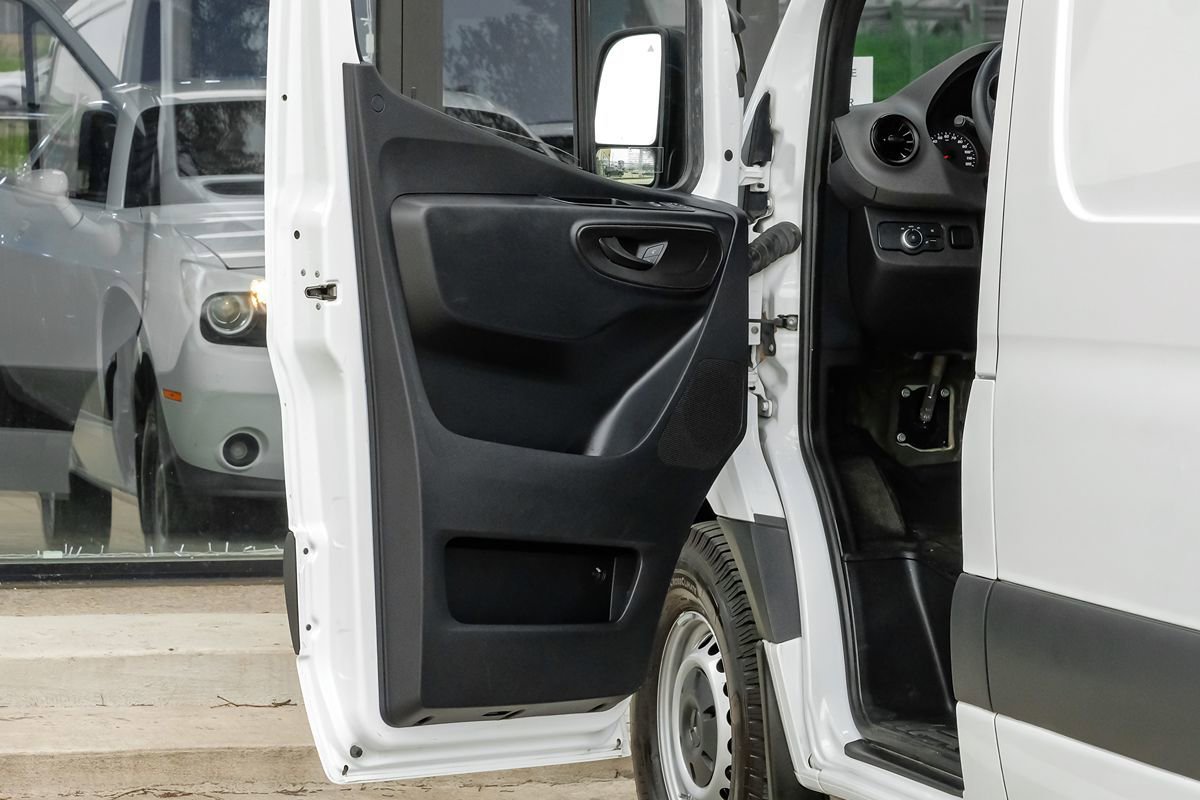 Used 2023 Mercedes-Benz Sprinter 2500 image 29