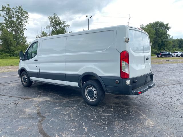 Used 2018 Ford Transit 250 148 Low Roof RWD image 7