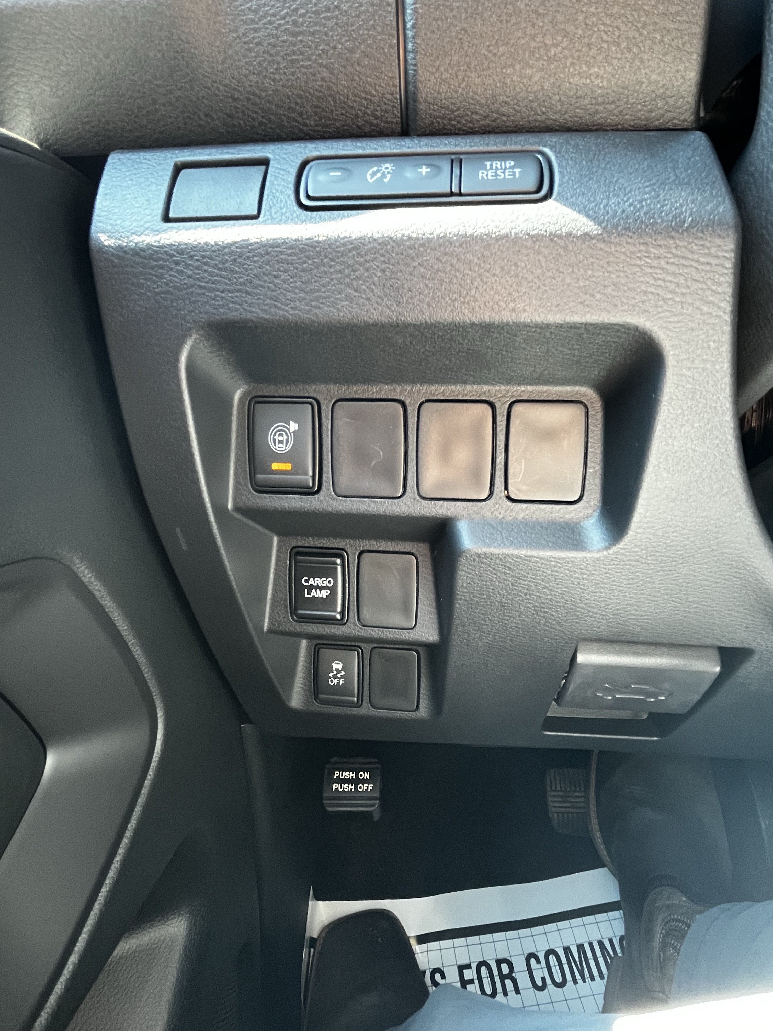 New 2026 Nissan Frontier SV w/ All-Weather Content Package AWD/4WD image 26