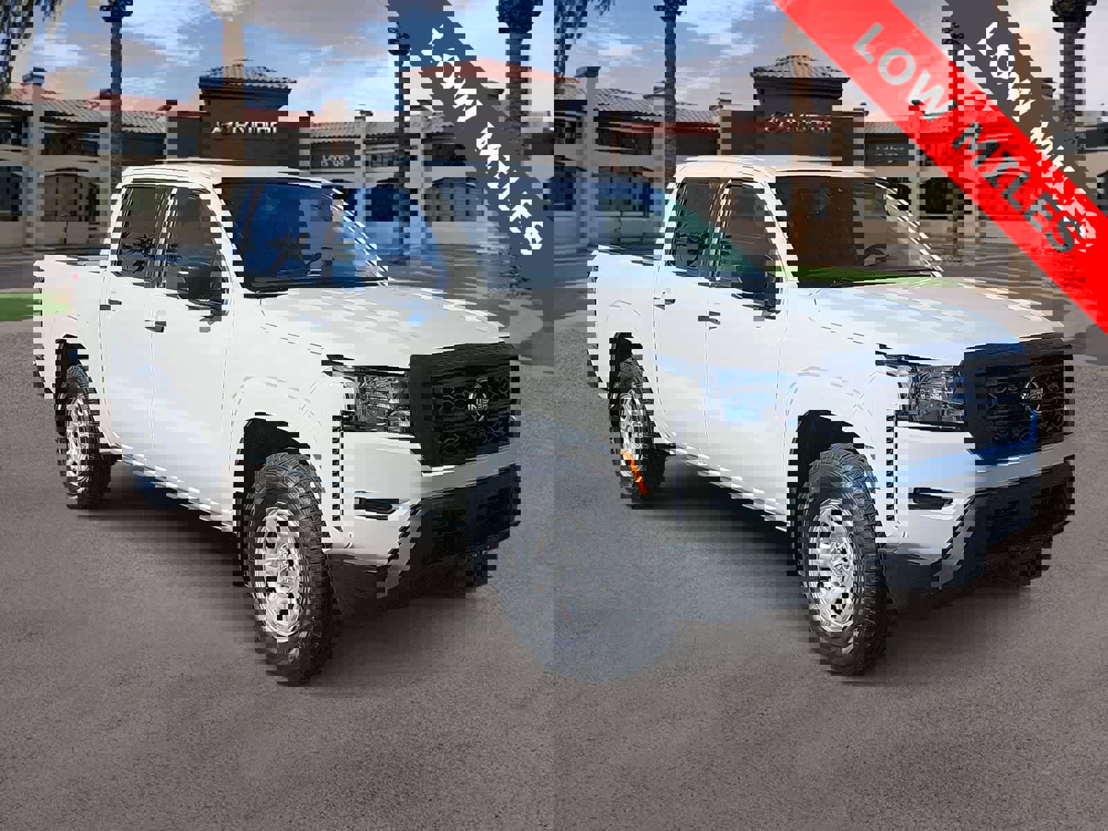 Used 2023 Nissan Frontier S w/ Technology Package image 2