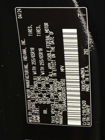 Used 2024 Toyota Grand Highlander XLE image 31