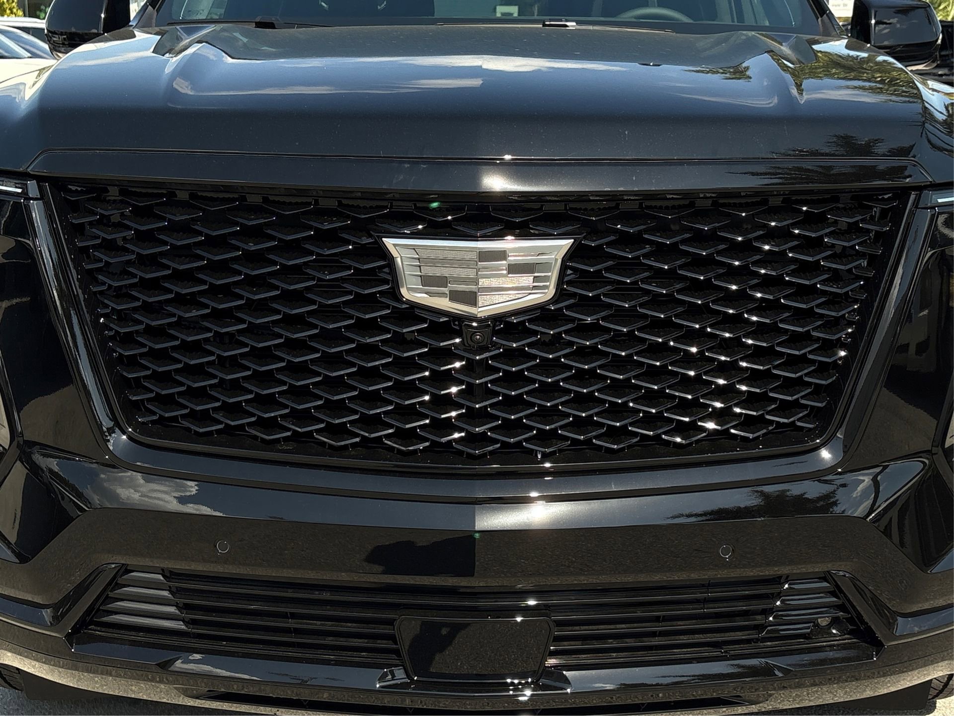 New 2026 Cadillac Escalade ESV Platinum Sport w/ LPO, ONYX Package image 15