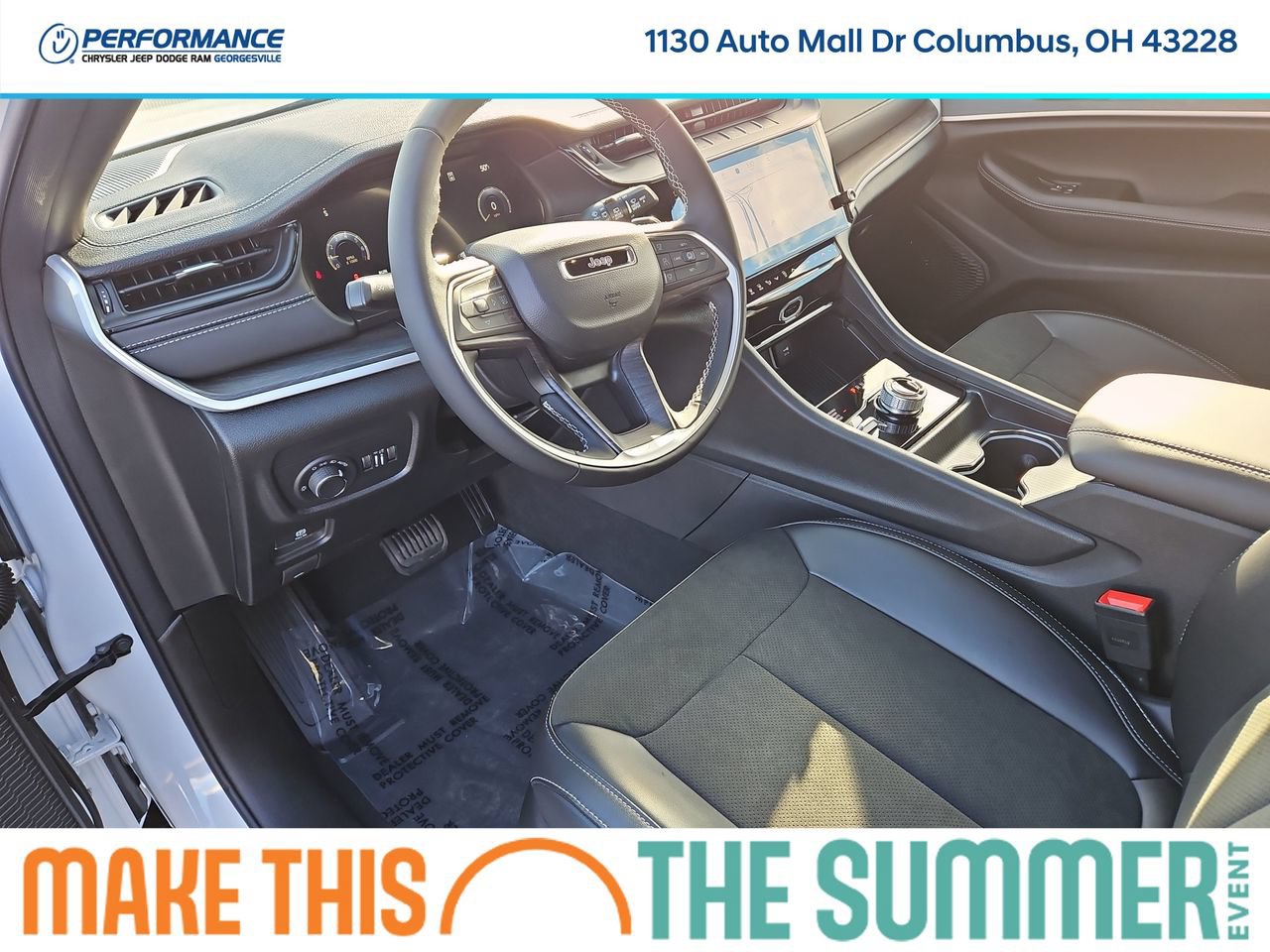 New 2026 Jeep Grand Cherokee Altitude AWD/4WD image 17