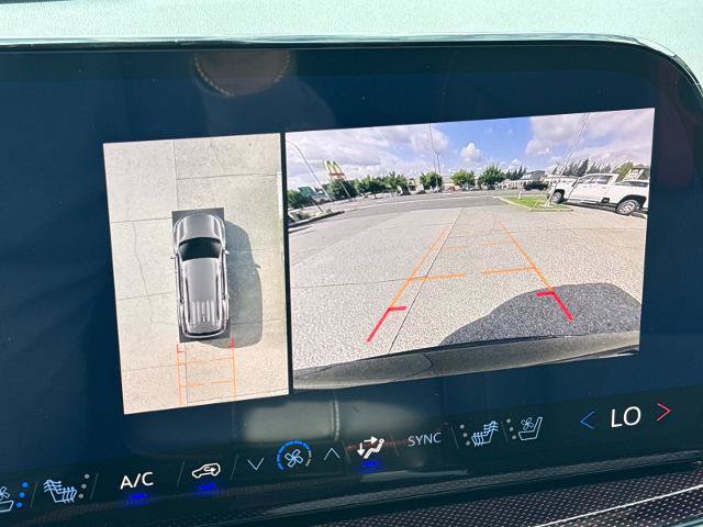 New 2027 Chevrolet Traverse RS w/ LPO, Floor Liner Package AWD/4WD image 19