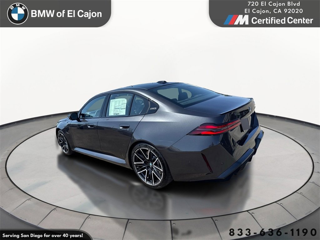 New 2026 BMW M5 w/ Executive Package image 7